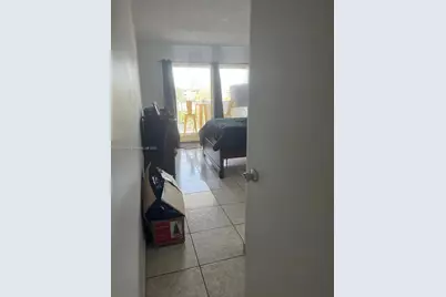 8000 Harding Ave #5B, Miami Beach, FL 33141 - Photo 6