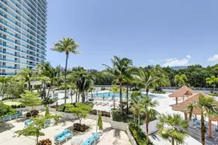 100 Bayview Dr, Sunny Isles Beach, FL 33160 - Photo 16