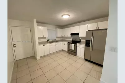 28185 SW 143rd Ct, Homestead, FL 33033 - Photo 6