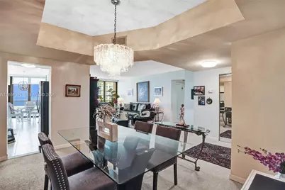 20281 E Country Club Dr #1712, Aventura, FL 33180 - Photo 14