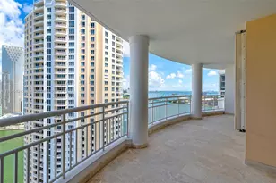 808 Brickell Key Dr, Miami, FL 33131 - Photo 2