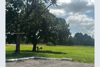 4160 Inverrary Dr #401, Lauderhill, FL 33319 - Photo 4