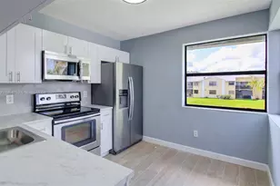 960 N Franklin Ave, Homestead, FL 33034 - Photo 6