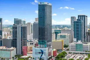 398 NE 5th St, Miami, FL 33132 - Photo 24