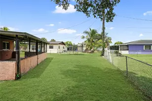 20401 NW 22nd Ave, Miami Gardens, FL 33056 - Photo 32