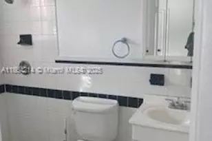 1537 SW 1st St, Miami, FL 33135 - Photo 10