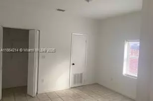 1537 SW 1st St, Miami, FL 33135 - Photo 8