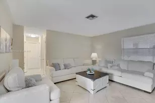 222 SW 1st St, Pompano Beach, FL 33060 - Photo 4