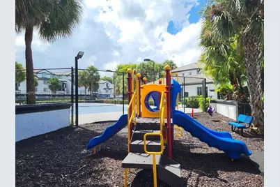 4555 NW 99th Ave #103, Doral, FL 33178 - Photo 12