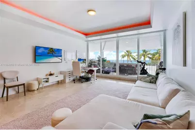 5601 Collins Ave #M5, Miami Beach, FL 33140 - Photo 1