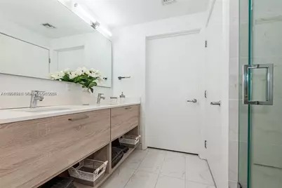 16385 Biscayne Blvd #2118, North Miami Beach, FL 33160 - Photo 6