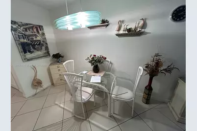920 SW 11th Ave #9D, Hallandale Beach, FL 33009 - Photo 10
