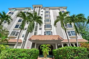 9341 E Bay Harbor Dr, Bay Harbor Islands, FL 33154 - Photo 4
