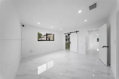 3021 SW 97th Ave, Miami, FL 33165 - Photo 22