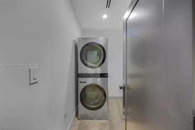 741 NE 80th St, Miami, FL 33138 - Photo 38