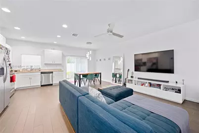 1106 NW 40th Ter #0, Lauderhill, FL 33313 - Photo 4