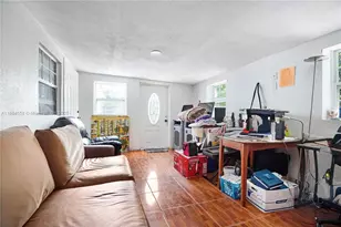 520 NE 175th St, North Miami Beach, FL 33162 - Photo 16