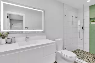 840 S Southlake Dr, Hollywood, FL 33019 - Photo 70