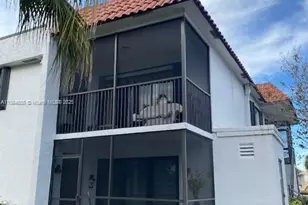 286 Racquet Club Rd, Weston, FL 33326 - Photo 2