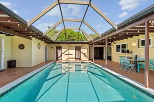 17625 SW 91st Ave, Palmetto Bay, FL 33157 - Photo 4