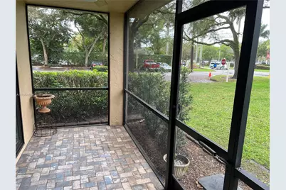 6800 Cypress Rd #101, Plantation, FL 33317 - Photo 6