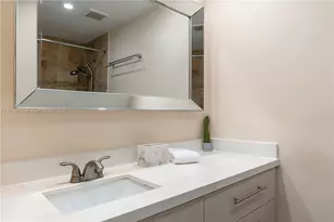 20291 NE 30th Ave, Aventura, FL 33180 - Photo 10