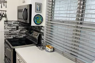 2649 NW 48th Terrace, Lauderdale Lakes, FL 33313 - Photo 10