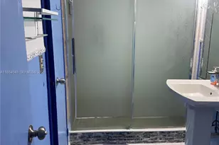 2649 NW 48th Terrace, Lauderdale Lakes, FL 33313 - Photo 12