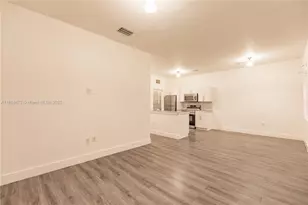 445 NW 77th St, Miami, FL 33150 - Photo 6