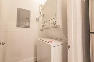 445 NW 77th St, Miami, FL 33150 - Photo 20