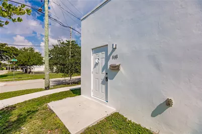 445 NW 77th St #445, Miami, FL 33150 - Photo 2