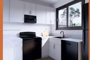 409 SW 1st St, Florida City, FL 33034 - Photo 2