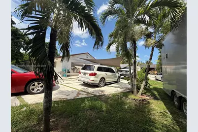 15765 SW 206th Ave, Miami, FL 33187 - Photo 12