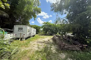 15765 SW 206th Ave, Miami, FL 33187 - Photo 26