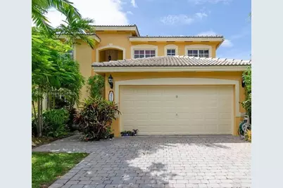 8902 SW 208th Ter, Cutler Bay, FL 33189 - Photo 1