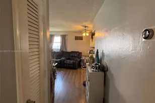 2701 NW 52nd Ct, Tamarac, FL 33309 - Photo 18