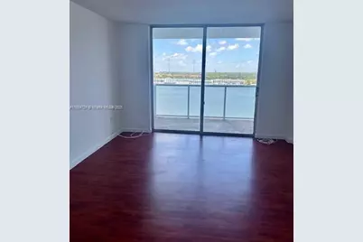 [Address not provided], Miami, FL 33179 - Photo 4
