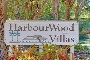 2731 S Parkview Dr, Hallandale Beach, FL 33009 - Photo 2