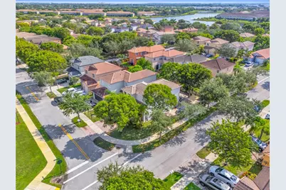 1635 SE 20th Ter, Homestead, FL 33035 - Photo 14