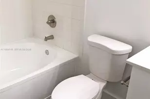 101 SW 117th Ave, Pembroke Pines, FL 33025 - Photo 30
