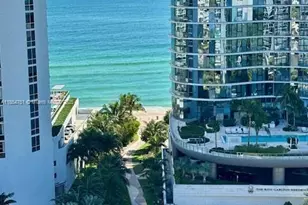 100 Bayview Dr, Sunny Isles Beach, FL 33160 - Photo 24