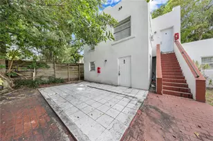1924 SW 9th St, Miami, FL 33135 - Photo 2