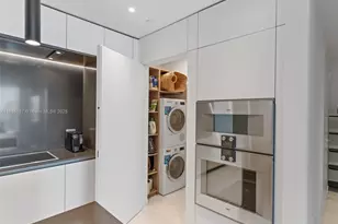 300 Biscayne Blvd Way, Miami, FL 33131 - Photo 34