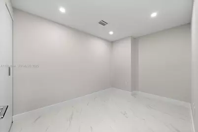 700 NE 24th St #3206, Miami, FL 33137 - Photo 22