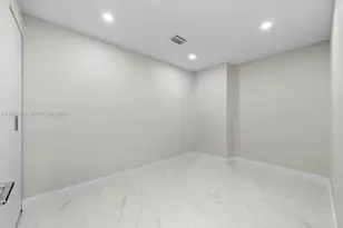 700 NE 24, Miami, FL 33137 - Photo 22