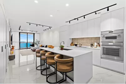 700 NE 24th St #3206, Miami, FL 33137 - Photo 2