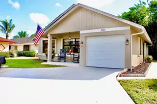 5181 Kim Ct, West Palm Beach, FL 33415 - Photo 1