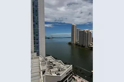 300 S Biscayne Blvd #T-1514, Miami, FL 33131 - Photo 2
