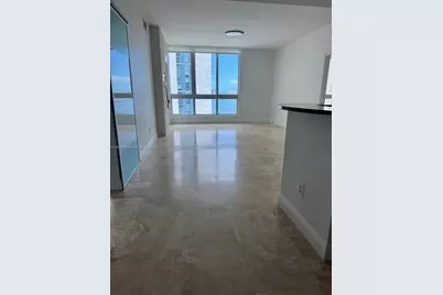 300 S Biscayne Blvd #T-1514, Miami, FL 33131 - Photo 4