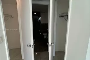 50 Biscayne Blvd, Miami, FL 33132 - Photo 16